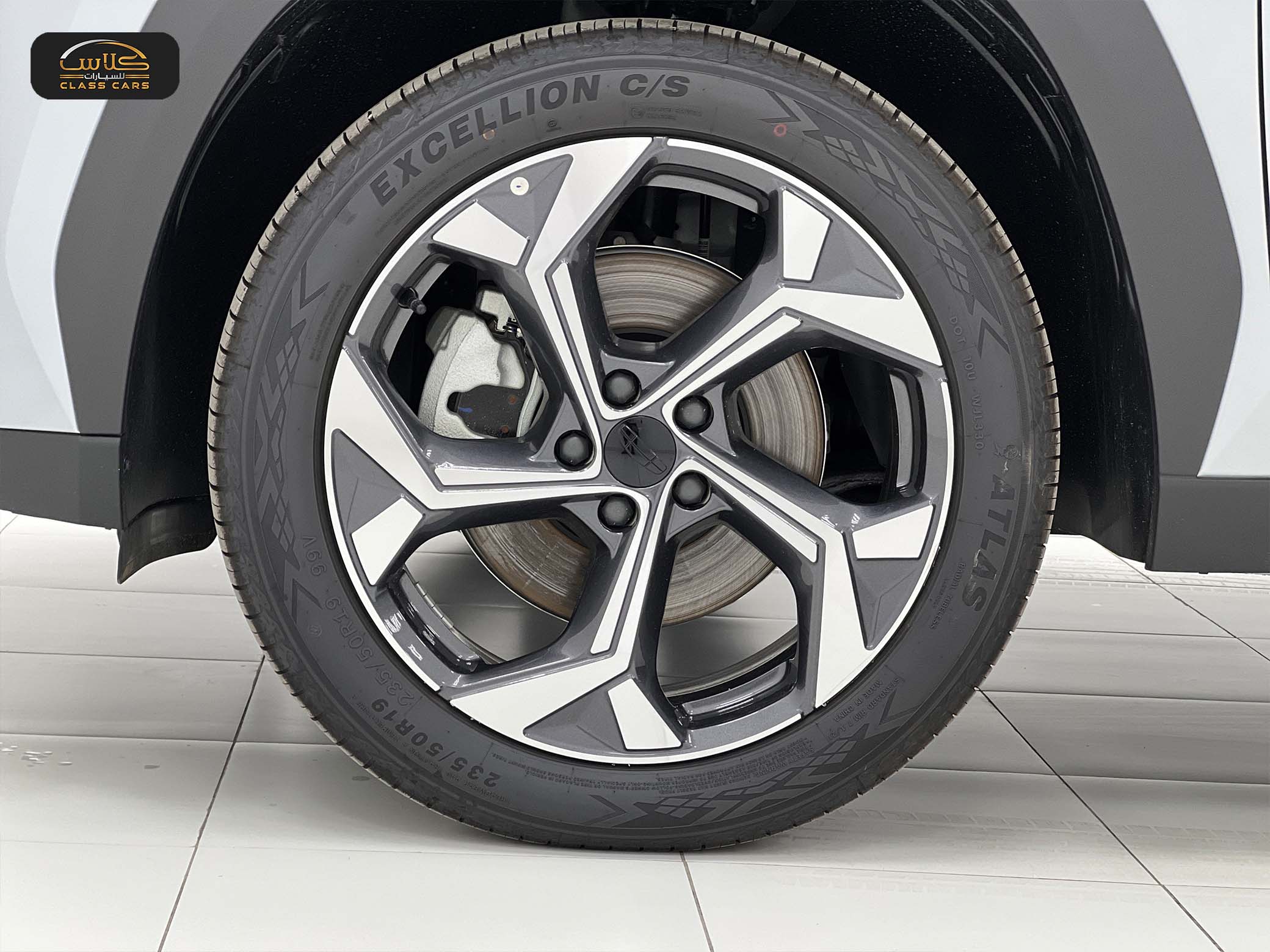 جيلي ستار راي ميد 2024