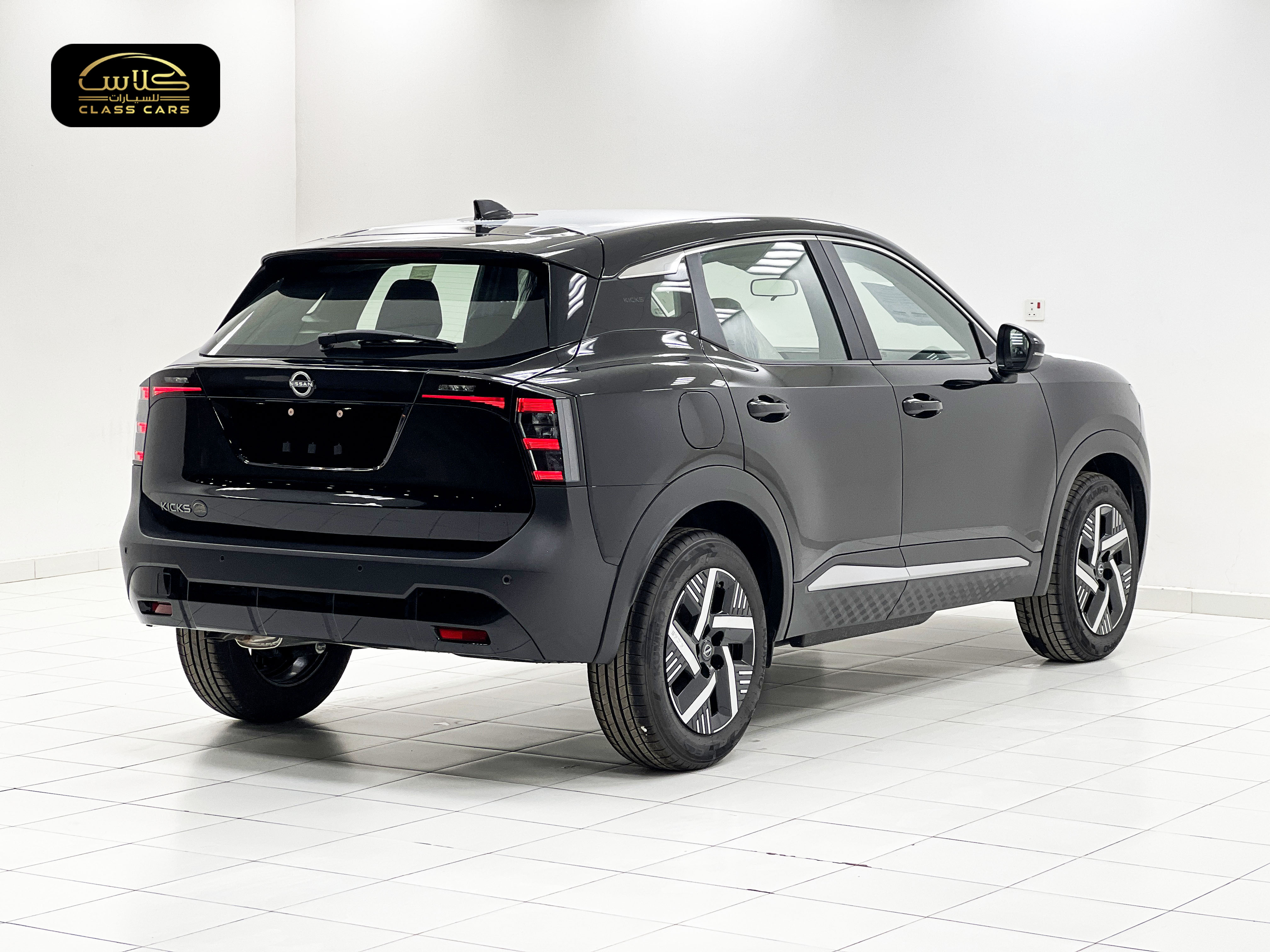 نيسان كيكس ستاندر 2025