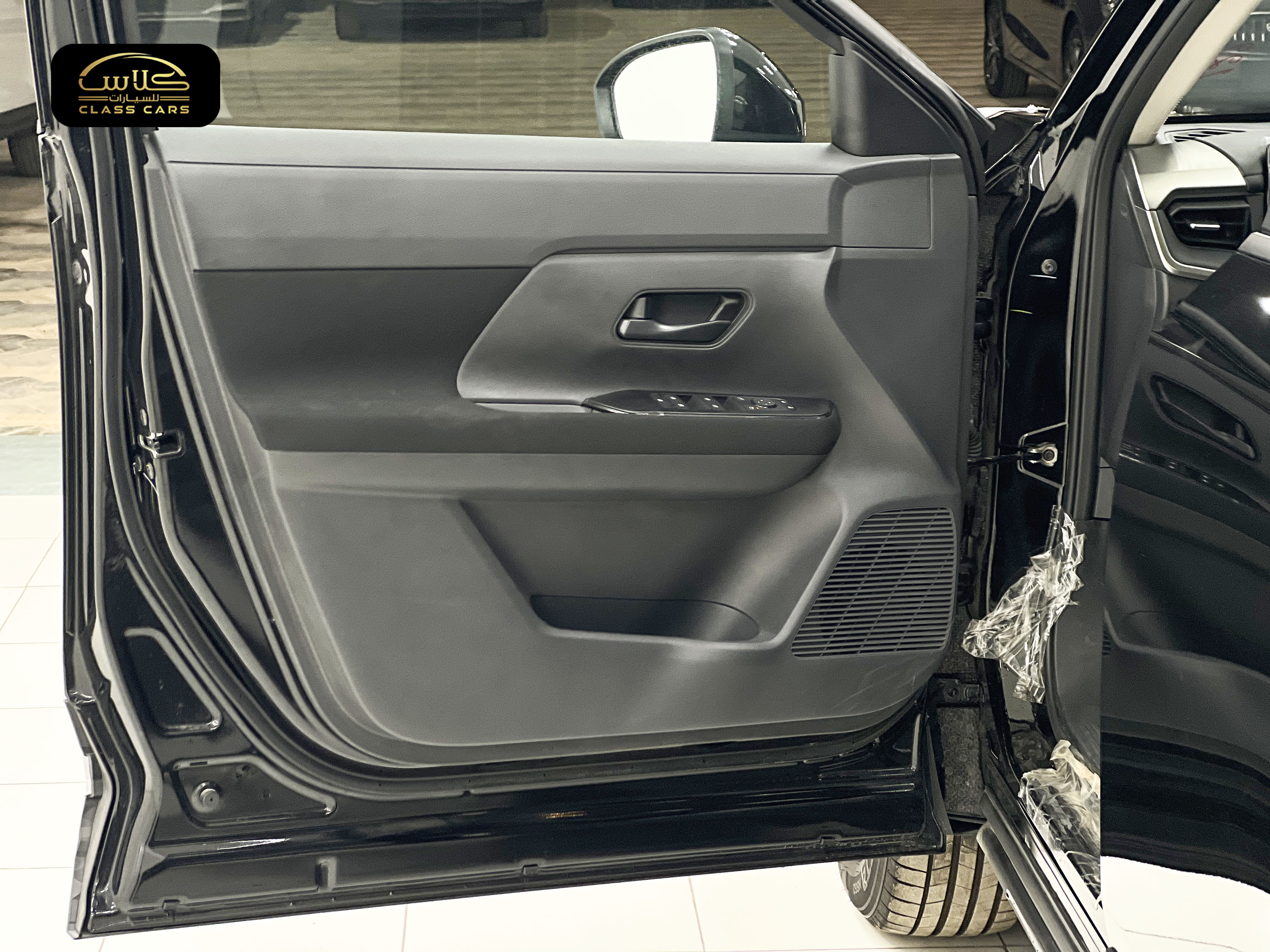 نيسان كيكس ستاندر 2025